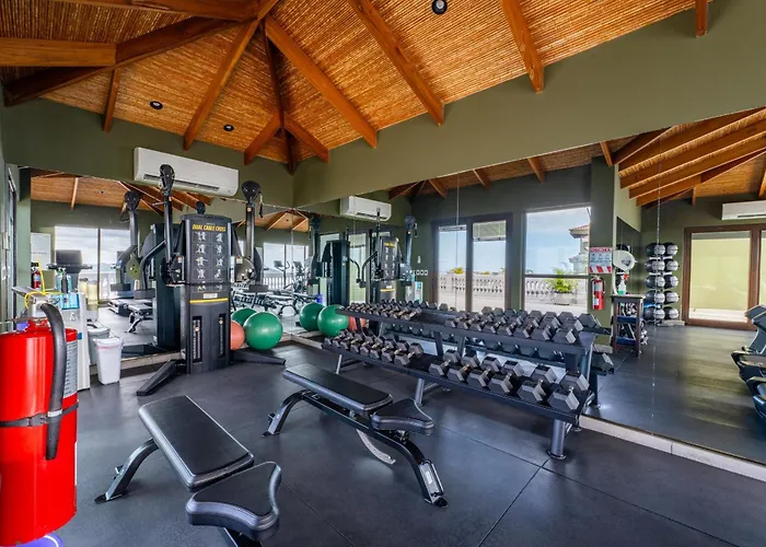 360 Splendor 308b Ocean View Condo- With Breakfast *